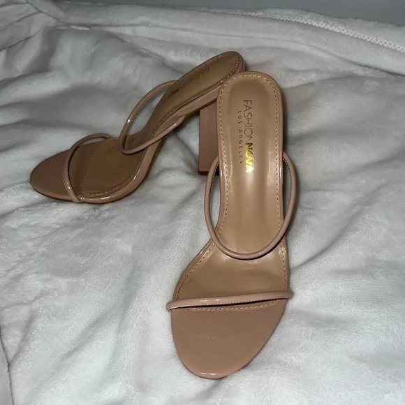Fashion nova heels - Picture 1 of 3